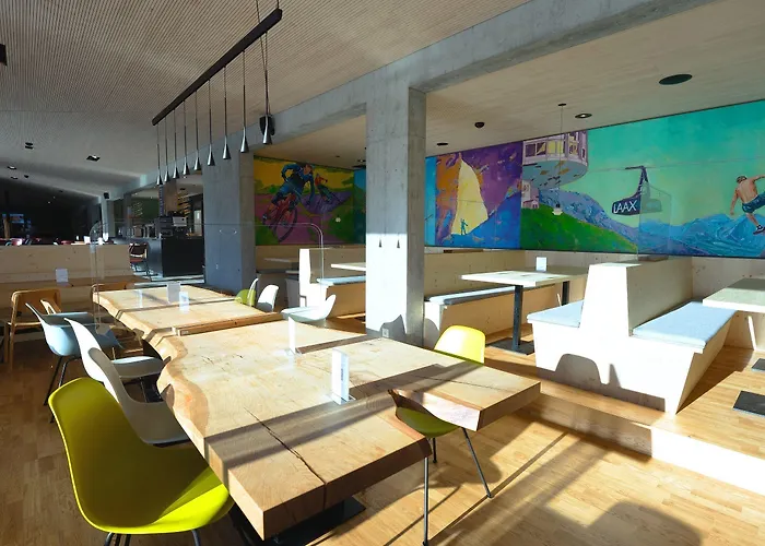 Hostel Wellnesshostel3000 *